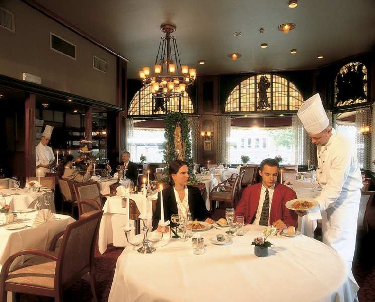 Hotel Amrâth Grand De L’empereur 4*